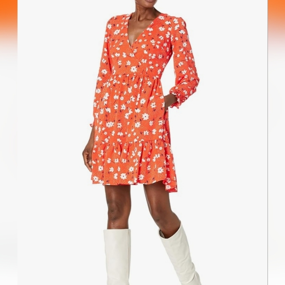 This ELIZA J womens DRESS DRESS is a SOFT Dress is Short Formal Tiered ¾ Sleeve,